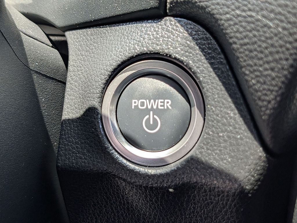 2024 Toyota RAV4 Prime SE photo 28