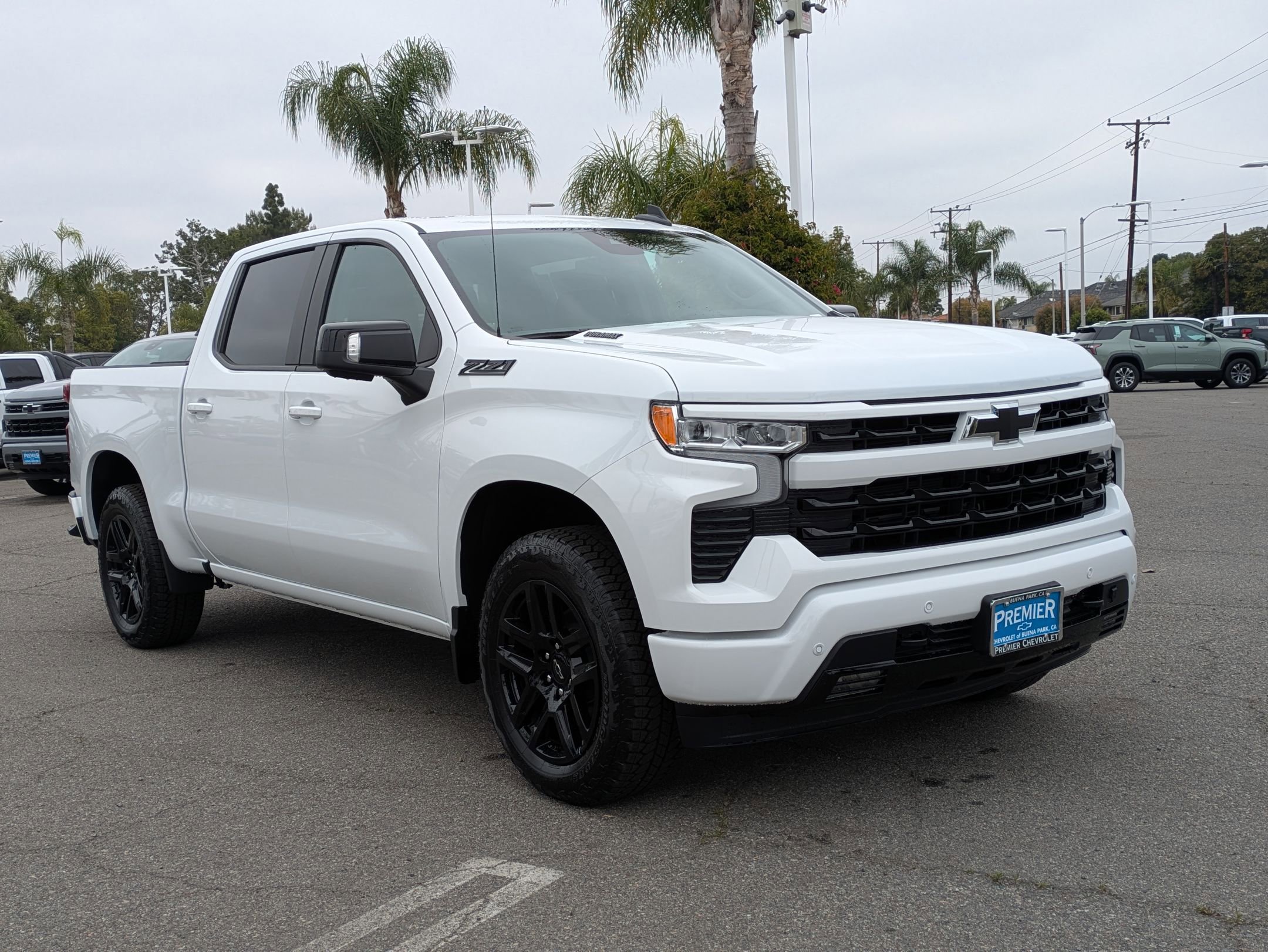 2025 Chevrolet Silverado 1500 RST photo 7