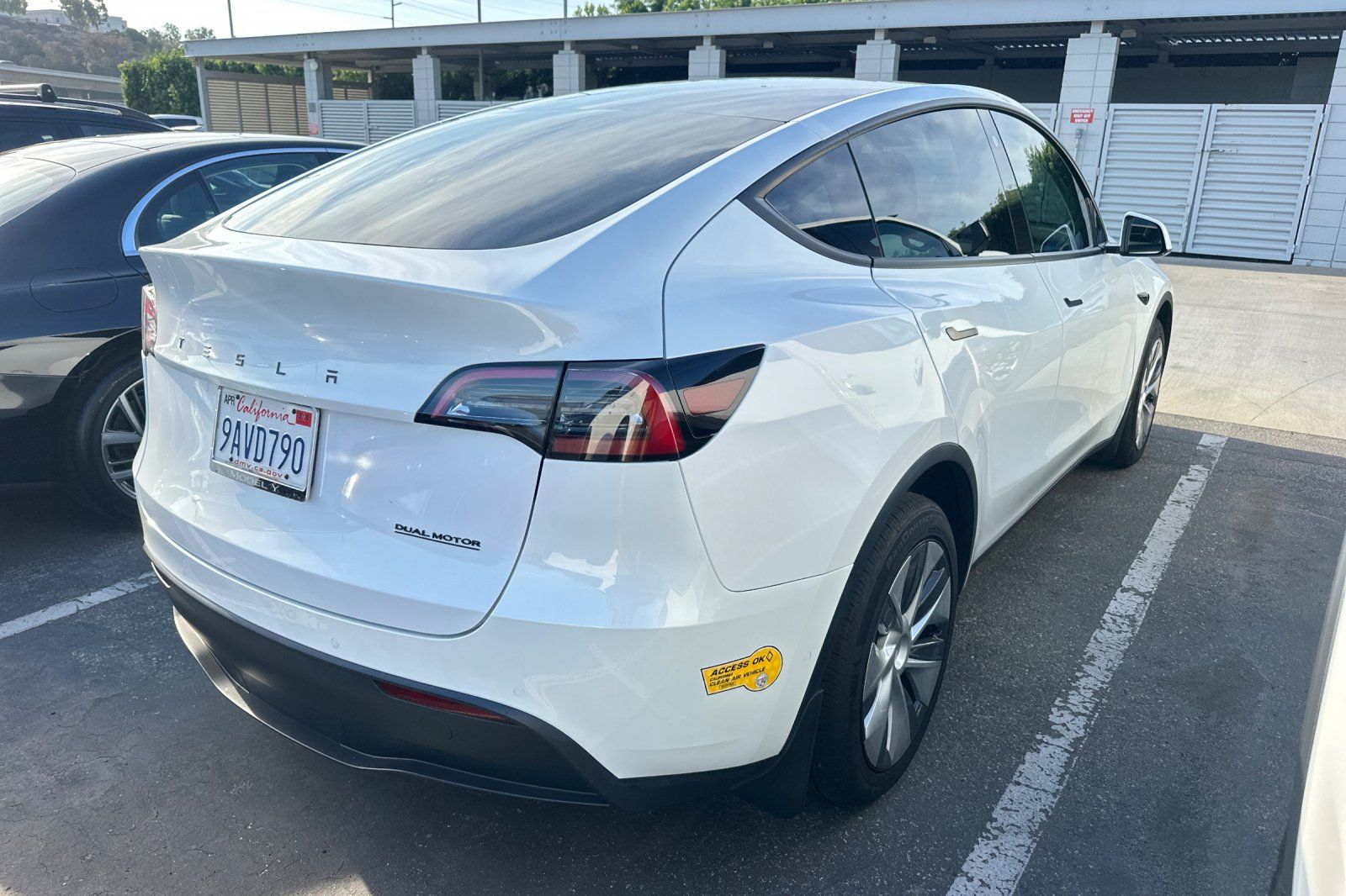 2022 Tesla Model Y Long Range photo 6