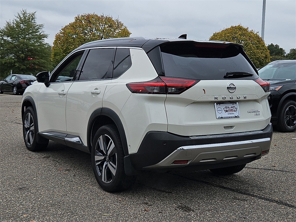 2021 Nissan Rogue Platinum photo 3