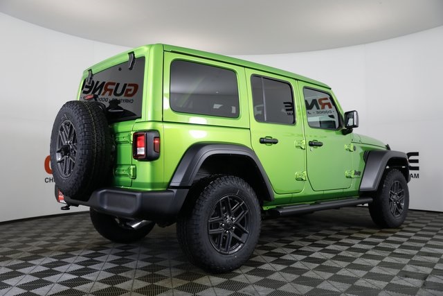 2025 Jeep Wrangler Sport S photo 20