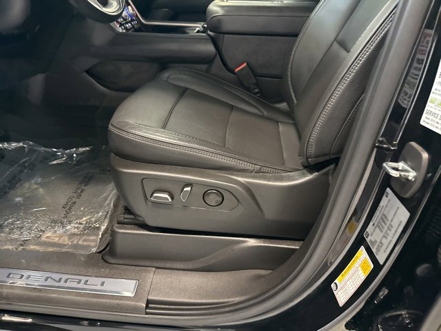 2022 Gmc Yukon Denali photo 12