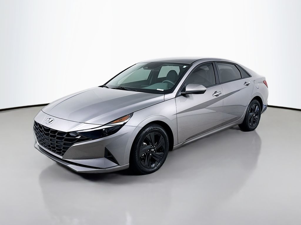 2022 Hyundai Elantra Blue photo 7
