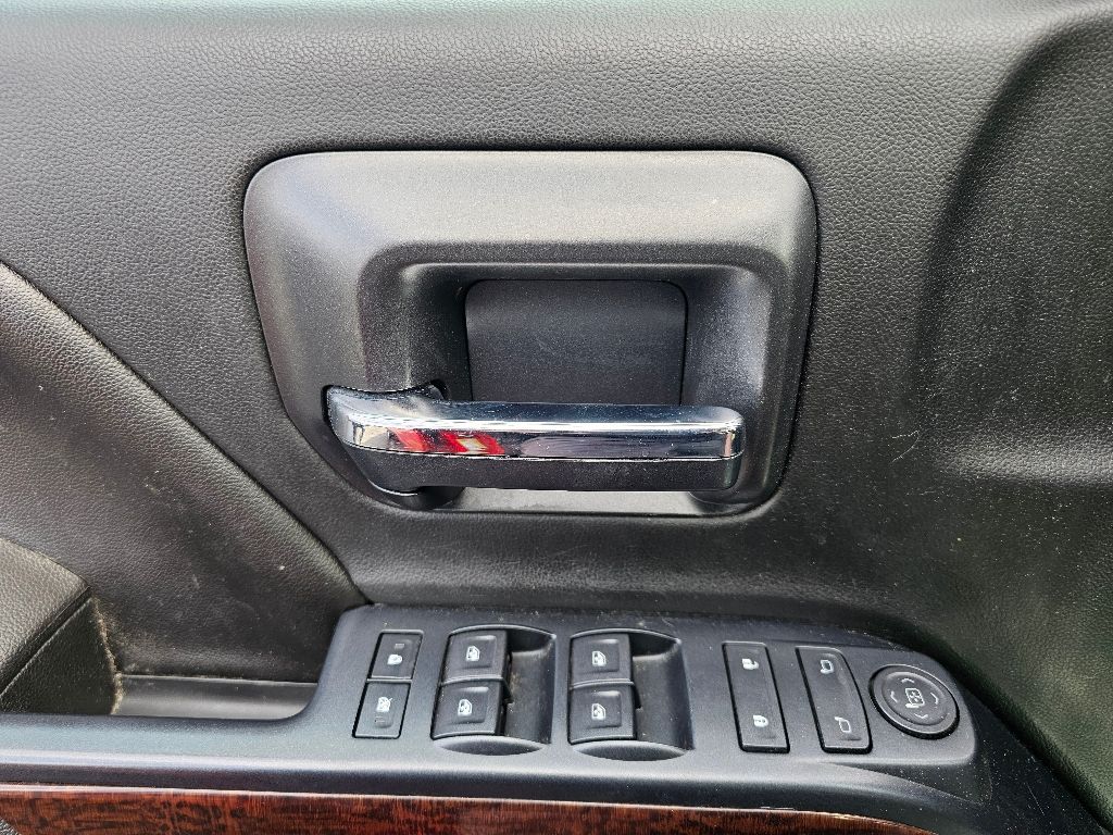 2017 GMC SIERRA - Image 23