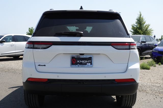 2025 Jeep Grand Cherokee Altitude X photo 5