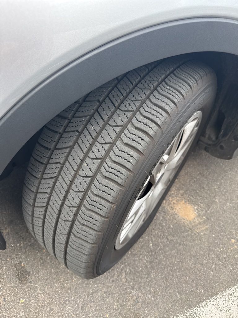 2015 Ford Escape S photo 3