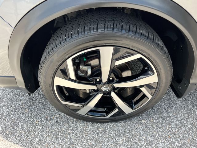 2022 Nissan Rogue Sport SL photo 16