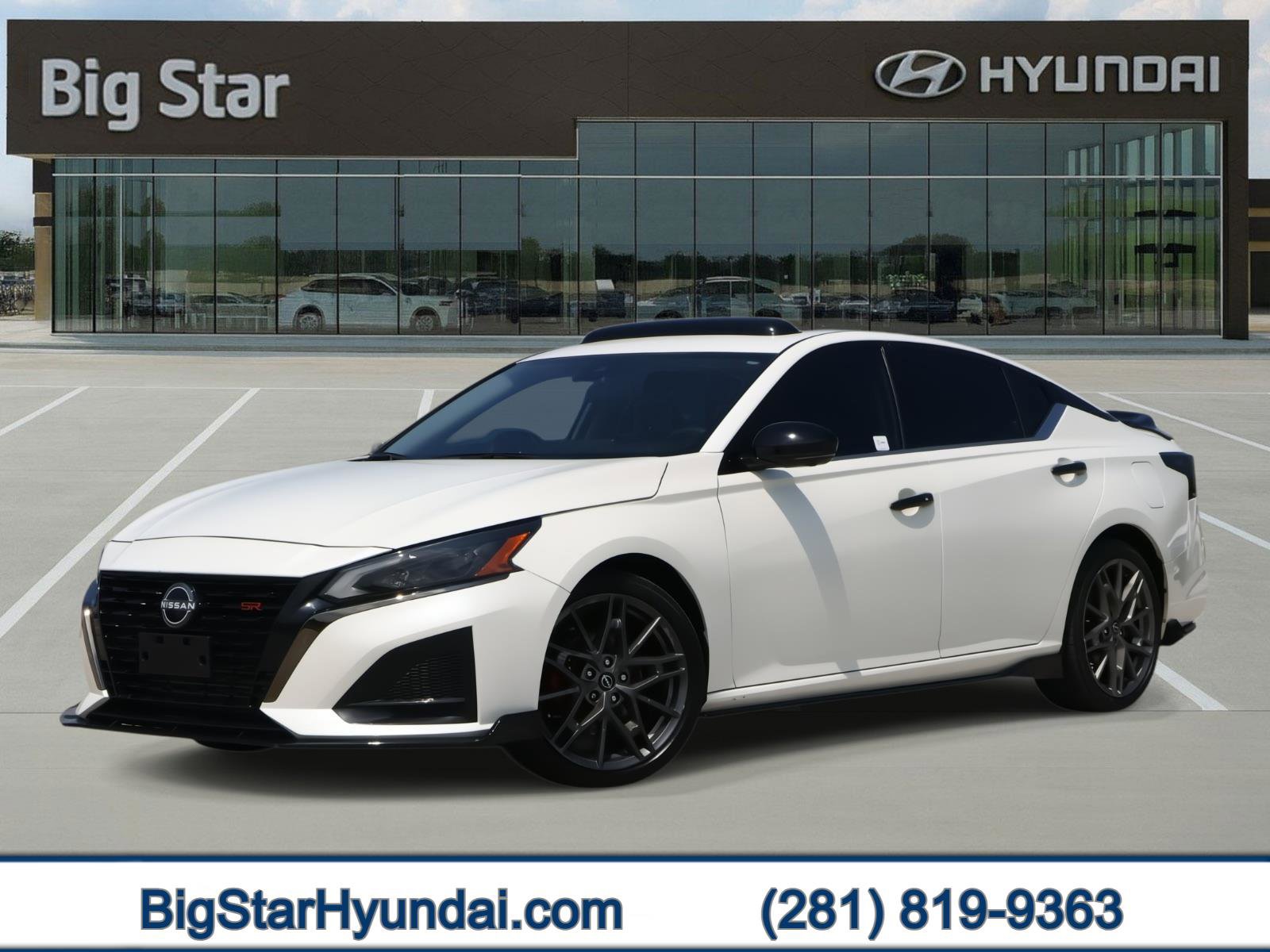 2023 Nissan Altima SR