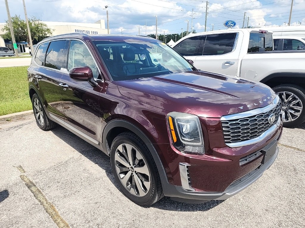 2020 Kia Telluride S photo 2