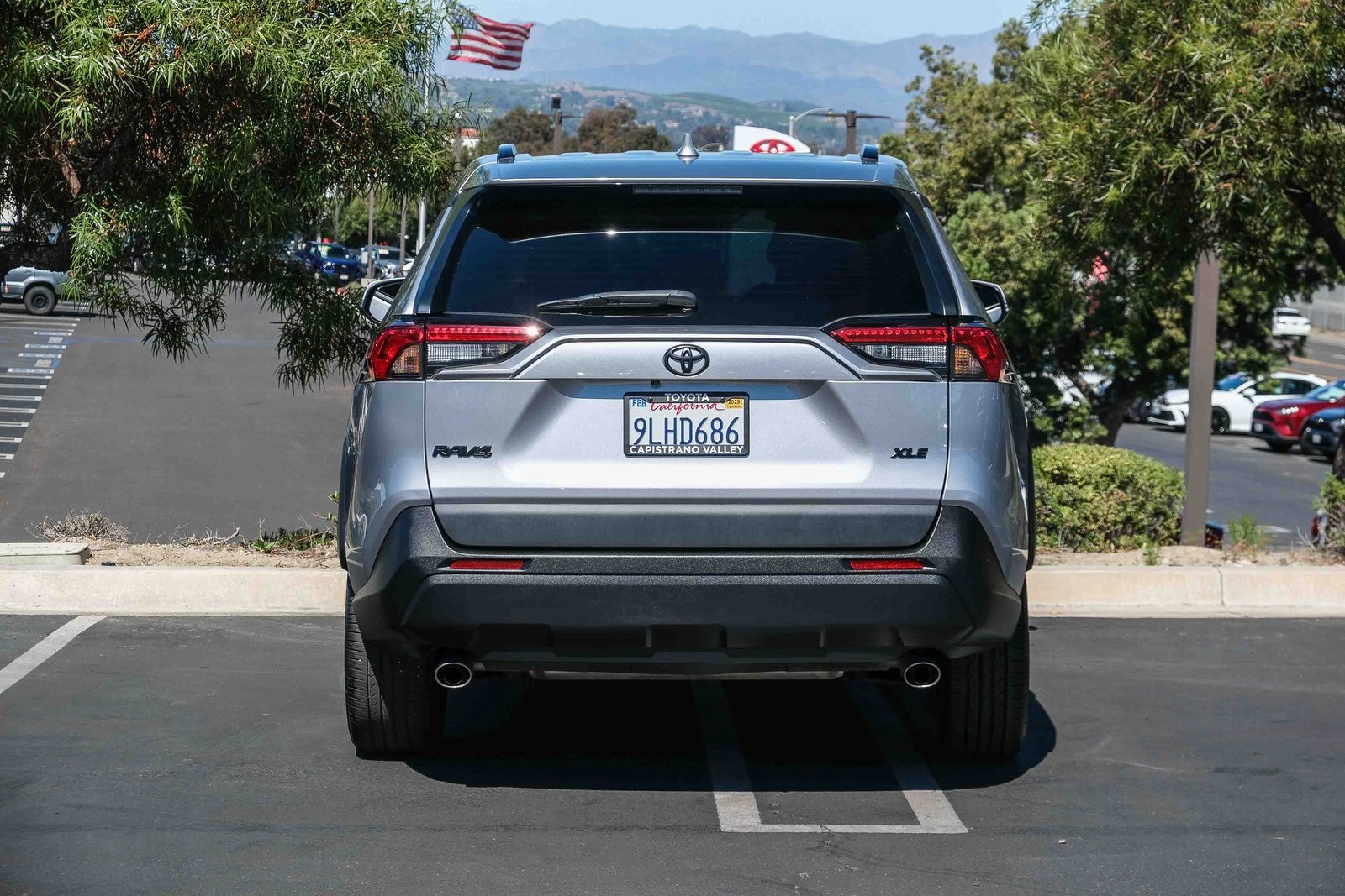 2024 Toyota RAV4 XLE Premium photo 4