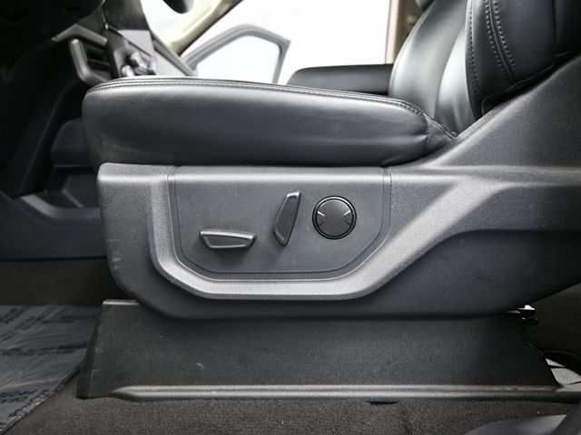 2023 Ford Expedition XLT photo 15
