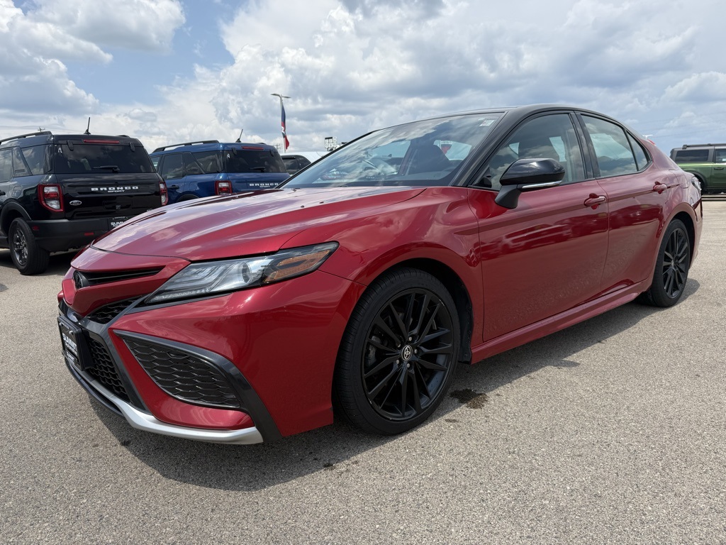2021 Toyota Camry XSE photo 6