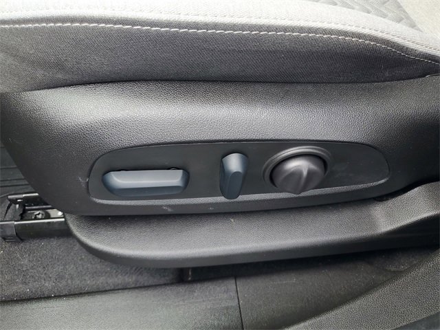 2022 Chevrolet Equinox LT photo 16