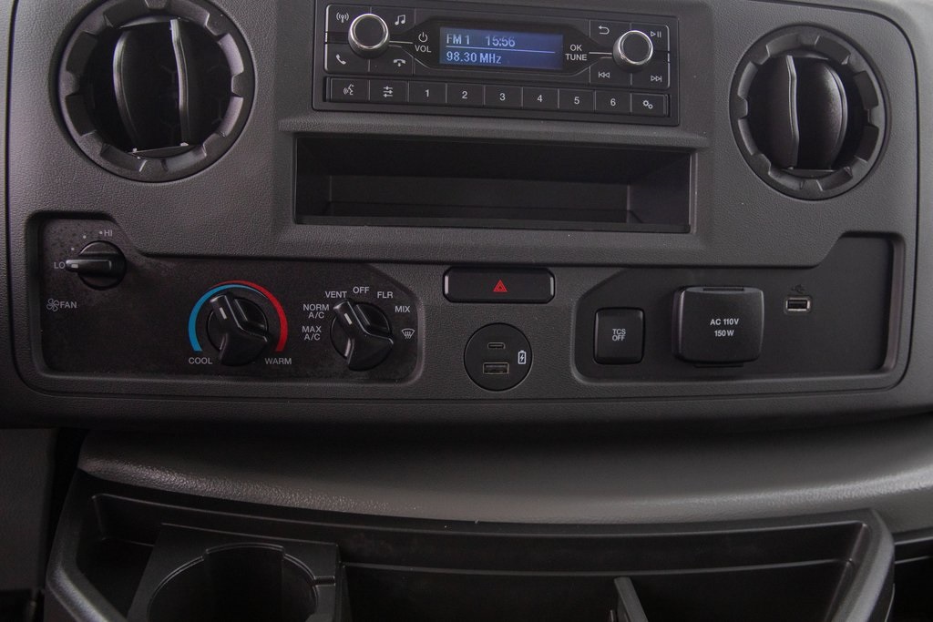 2026 Ford E-450 photo 27