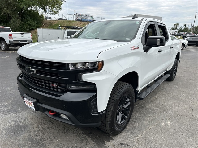 Used 2020 Chevrolet Silverado 1500 LT Trail Boss with VIN 1GCPYFED4LZ185224 for sale in Kansas City