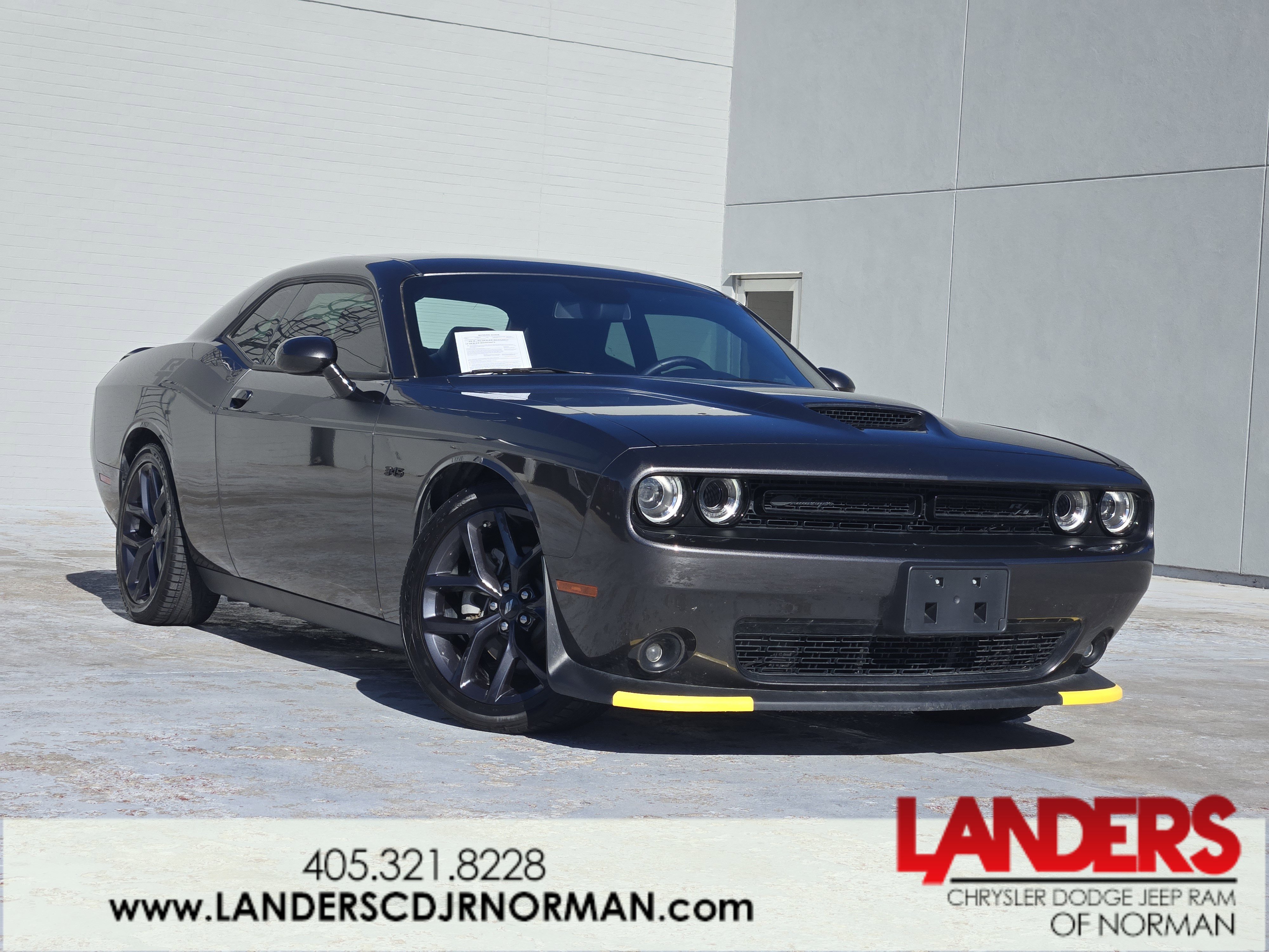 2023 Dodge Challenger R/T's photo