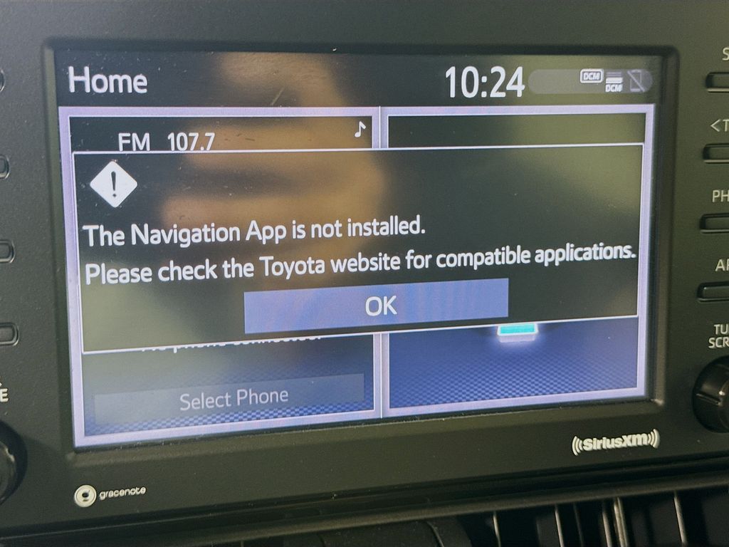 2022 Toyota RAV4 Hybrid XLE photo 12