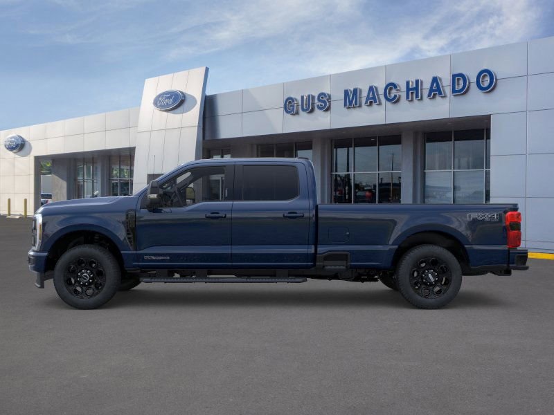 2025 Ford F-250 Lariat photo 3