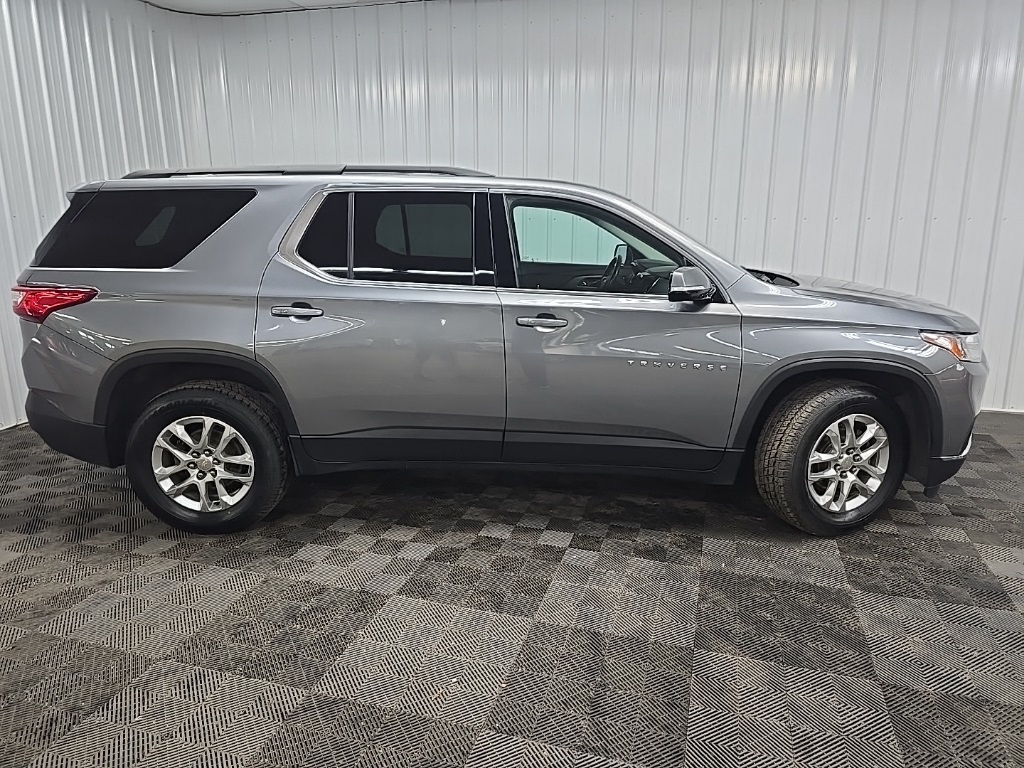 2019 Chevrolet Traverse Cloth photo 2