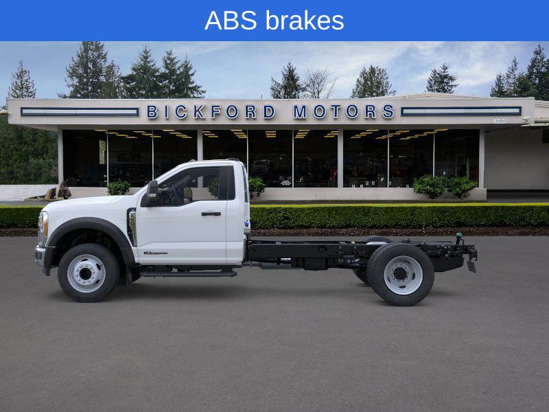 2025 Ford F-550 XL photo 3
