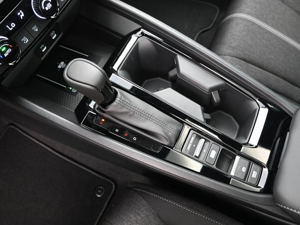 2025 Honda Accord Hybrid Sport photo 21