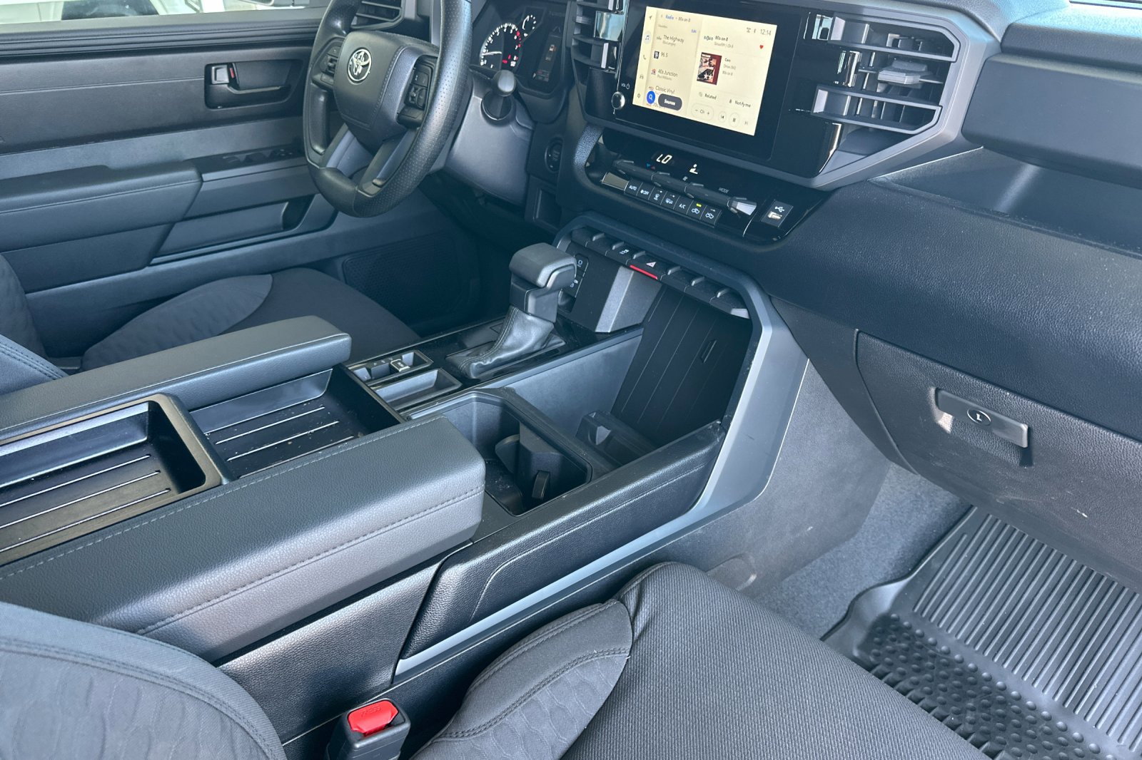 2025 Toyota Tundra SR photo 14