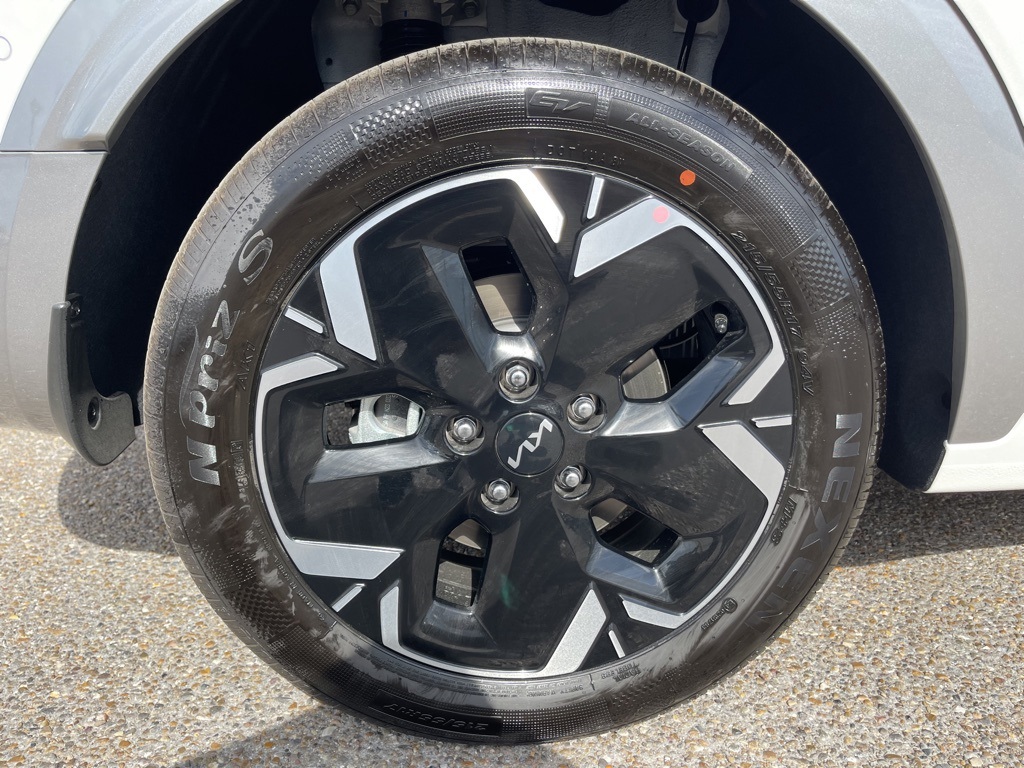 2023 Kia Niro EV Wave photo 16