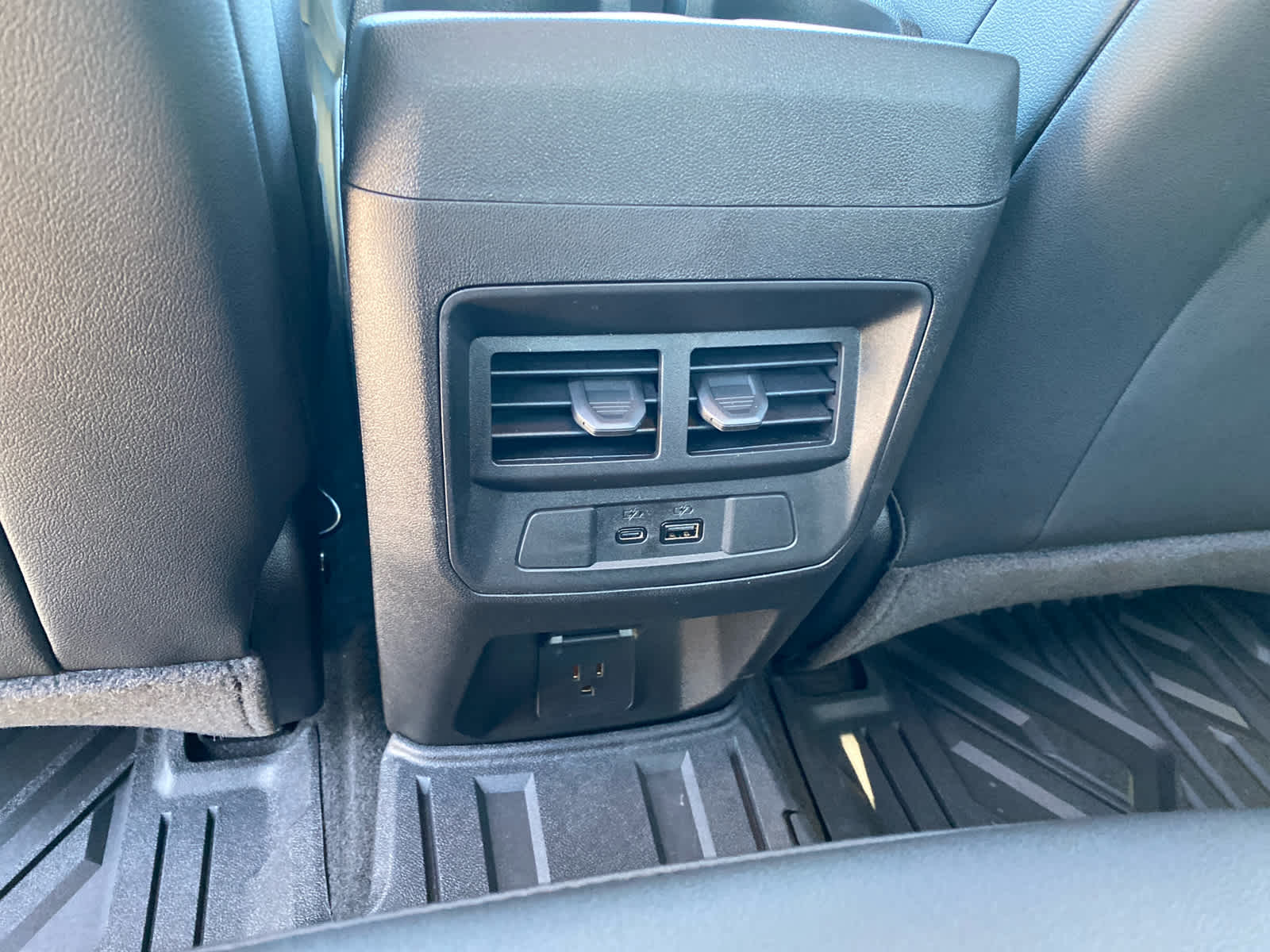 2026 Gmc Canyon Elevation photo 31