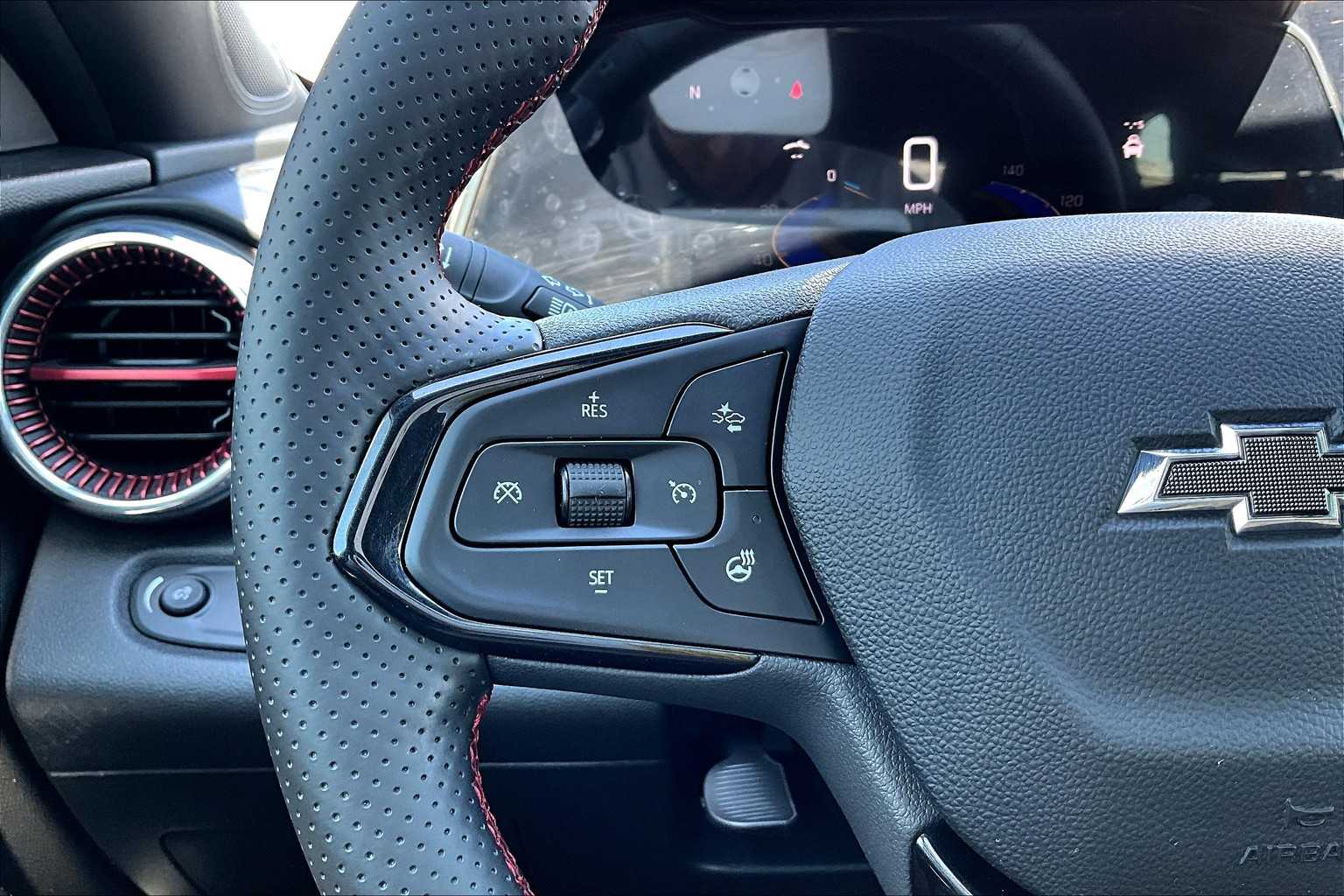 2025 Chevrolet Trax photo 23