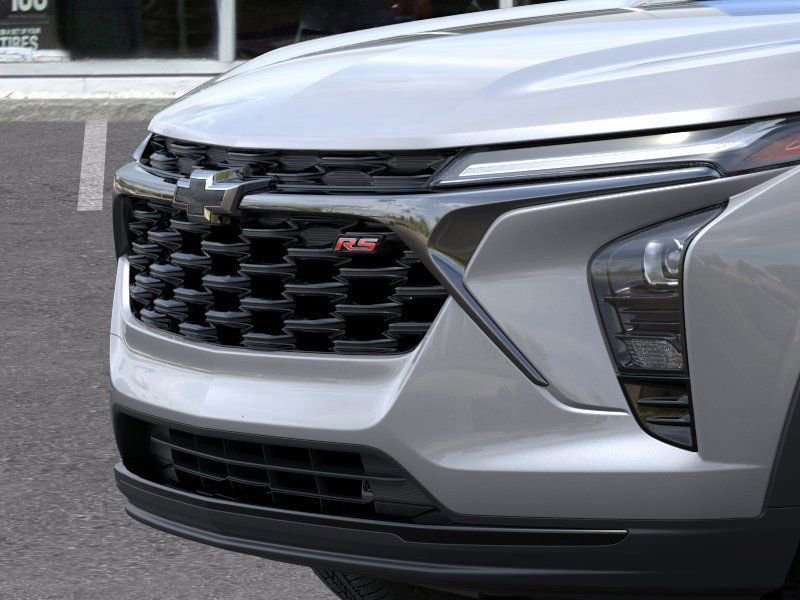 2025 Chevrolet Trax photo 13