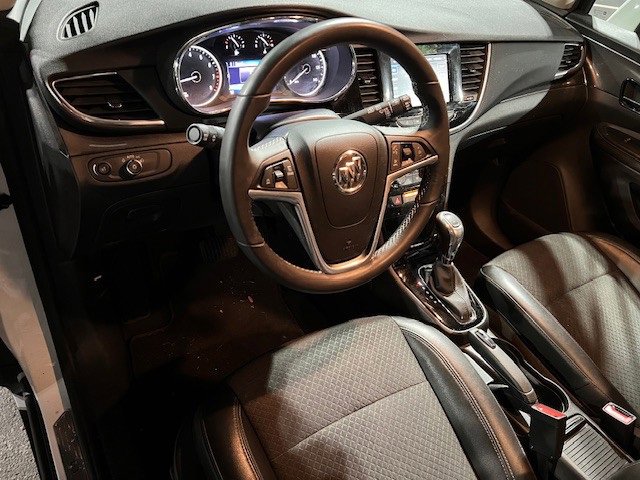 2022 Buick Encore Preferred photo 11