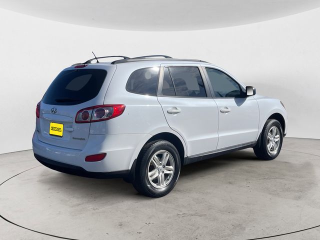 2011 Hyundai Santa Fe GLS photo 4
