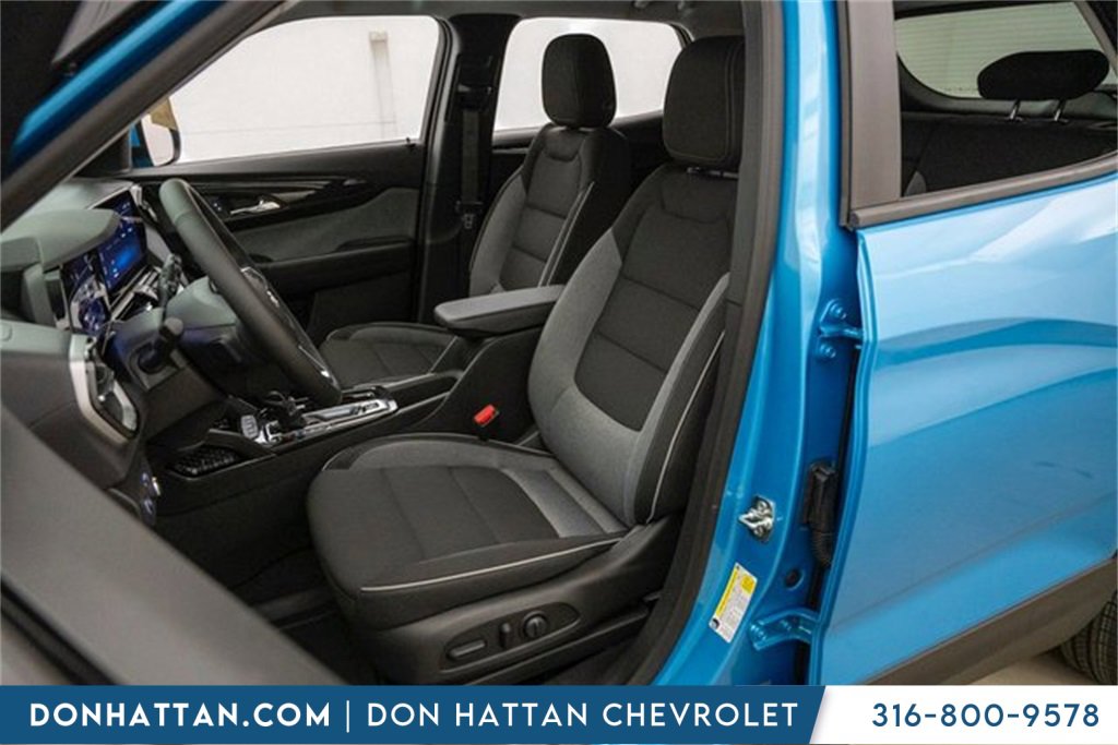 2026 Chevrolet Trailblazer LT photo 4