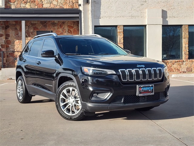 2021 Jeep Cherokee Latitude Lux's photo