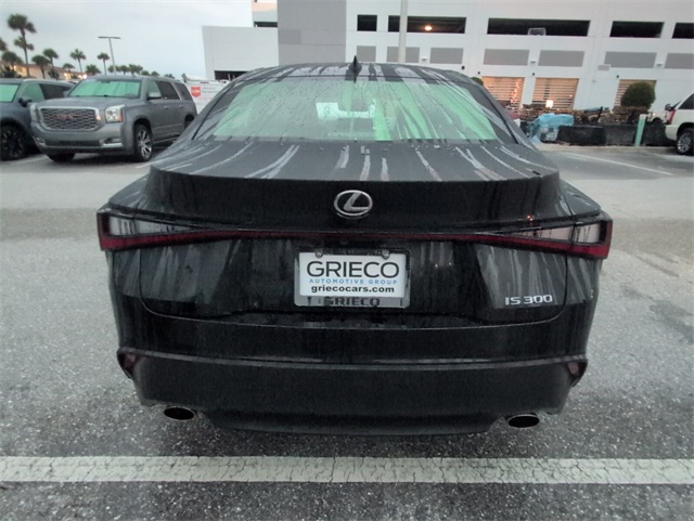 2024 Lexus IS 300 photo 10
