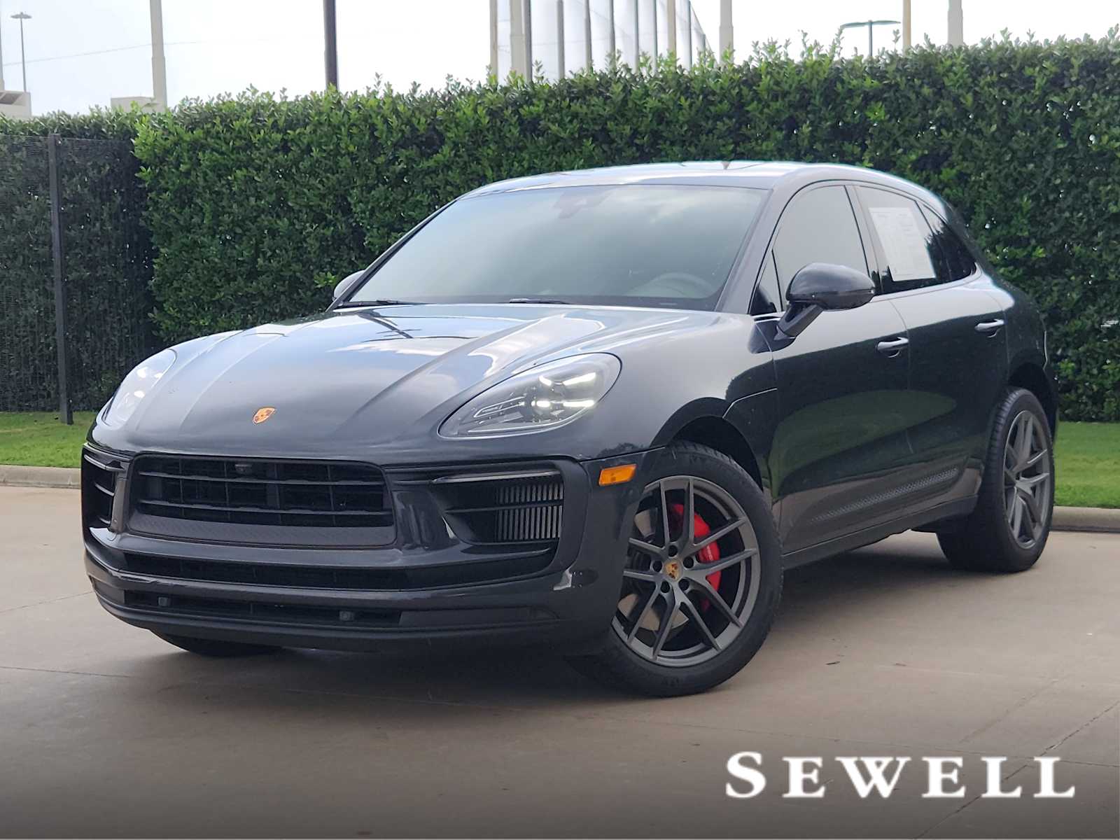 2022 Porsche Macan S