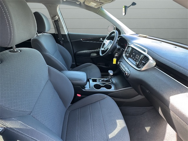2019 Kia Sorento L photo 14