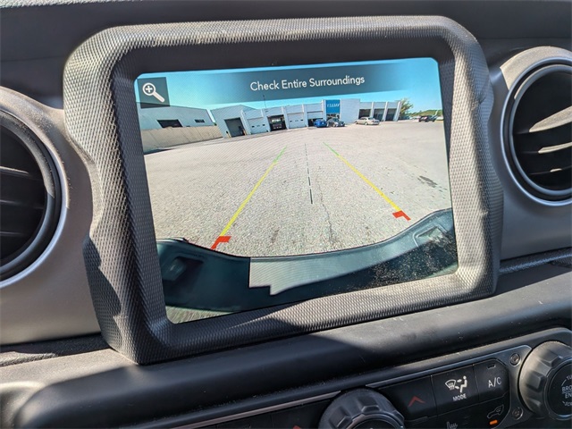 2021 Jeep Gladiator Sport photo 18