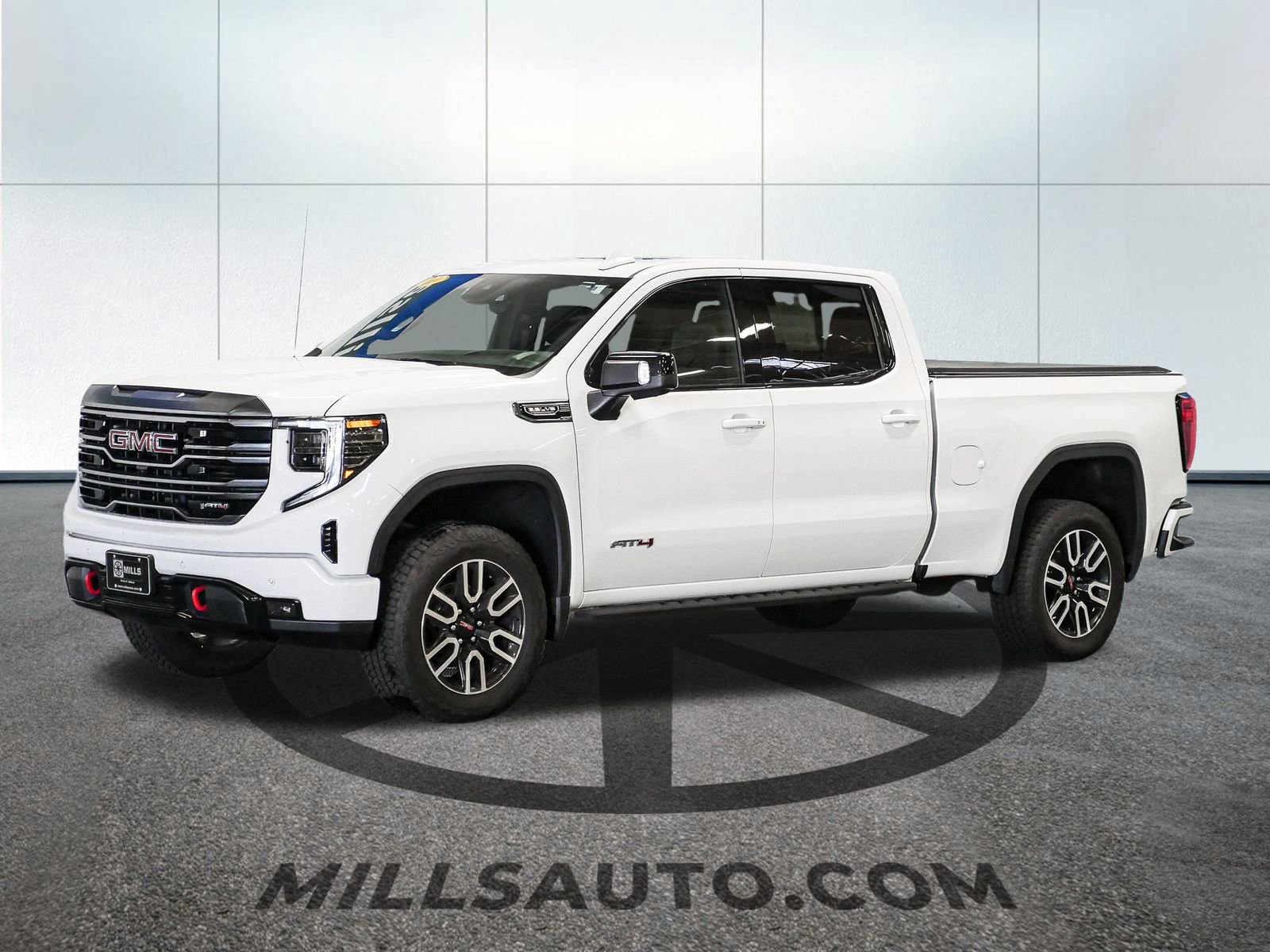 Certified 2022 GMC Sierra 1500 AT4 with VIN 3GTPUEEL7NG562810 for sale in Baxter, Minnesota