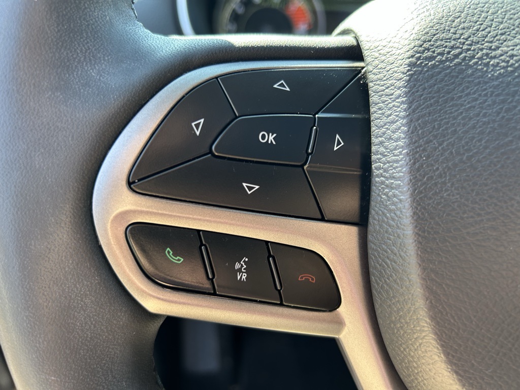 2022 Jeep Cherokee Limited photo 11