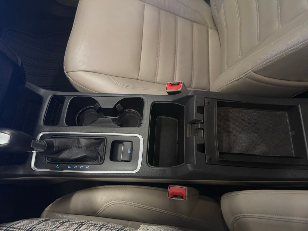 2017 Ford Escape Titanium photo 10