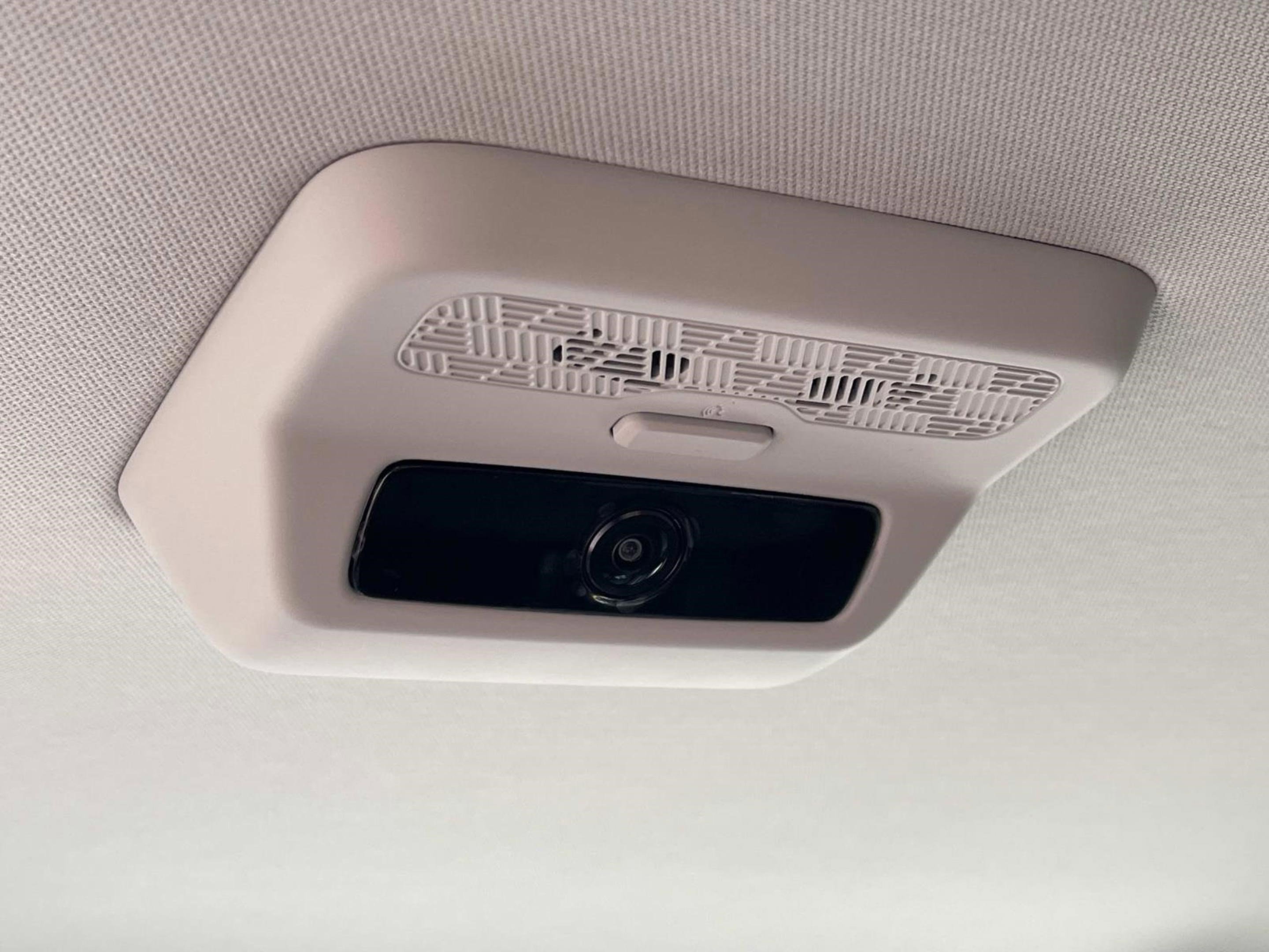 2026 Kia Carnival EX photo 17