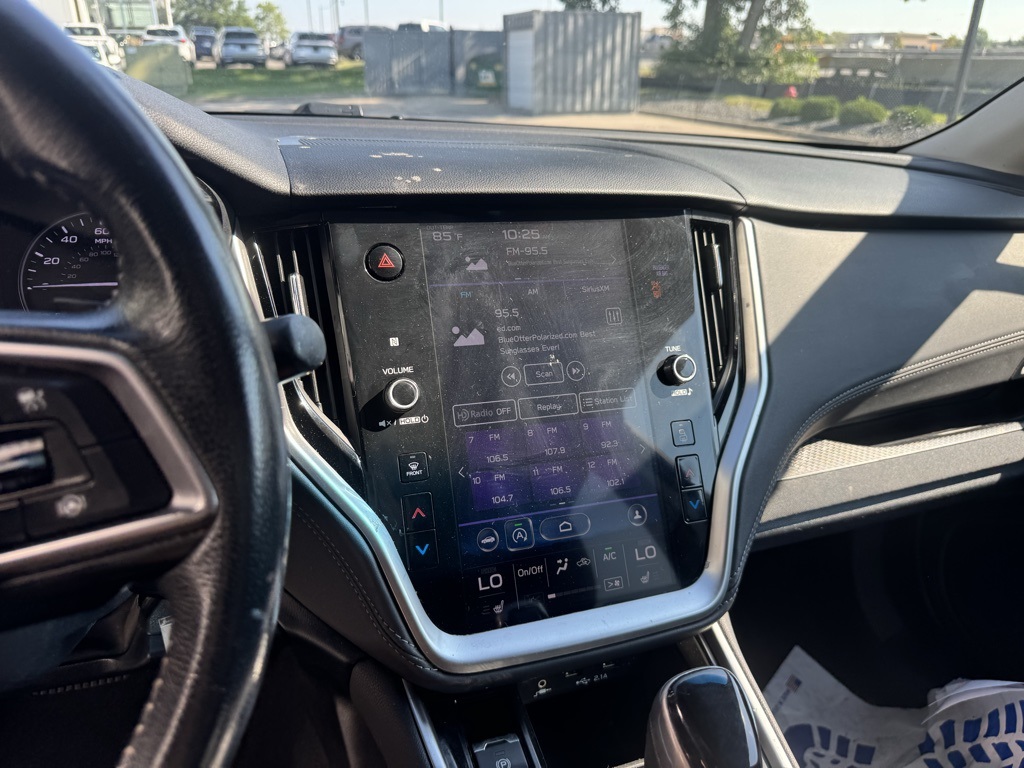 2021 Subaru Outback Premium photo 4