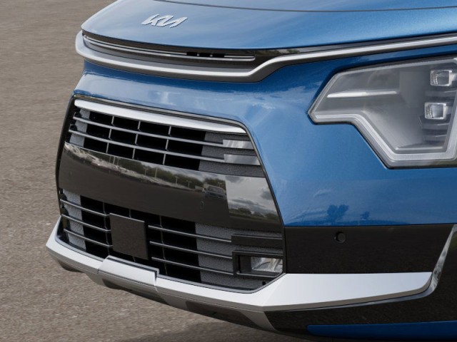 New 2025 Mineral Blue Kia SX image 12