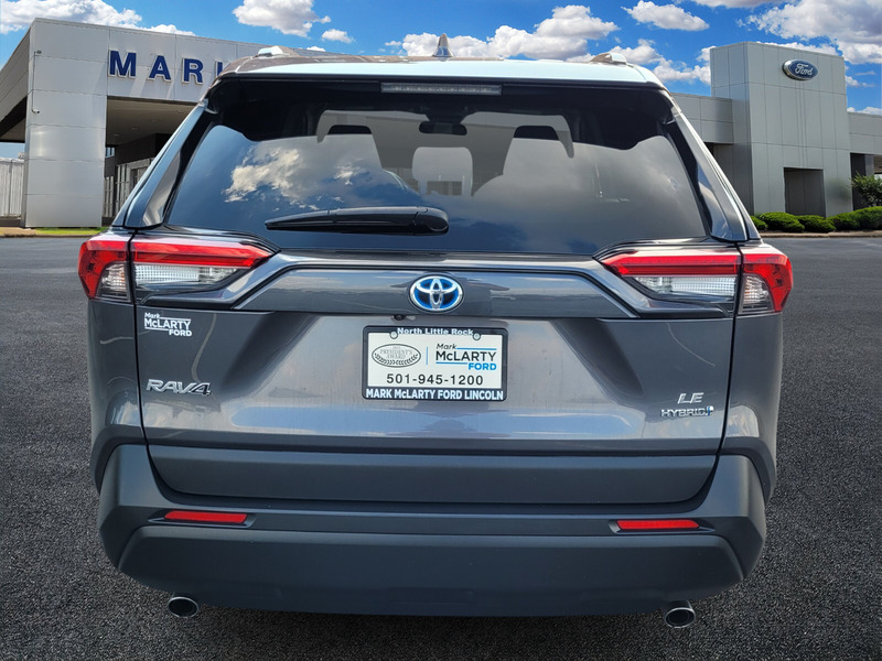 2024 Toyota RAV4 Hybrid LE photo 3