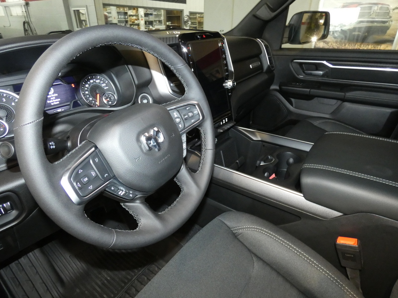 2025 Ram 1500 Big Horn photo 7