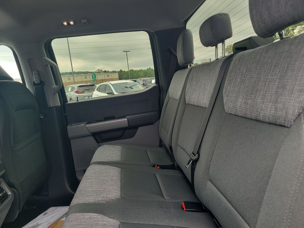 2026 Ford F-350 XLT photo 19