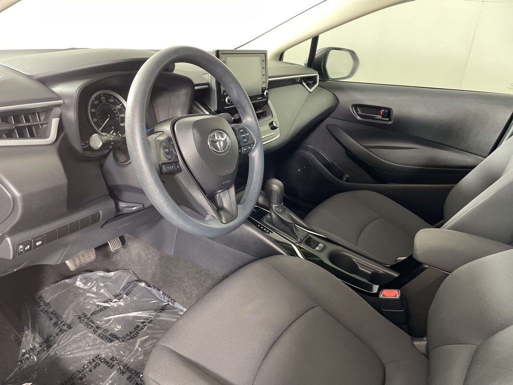 2022 Toyota Corolla LE photo 19