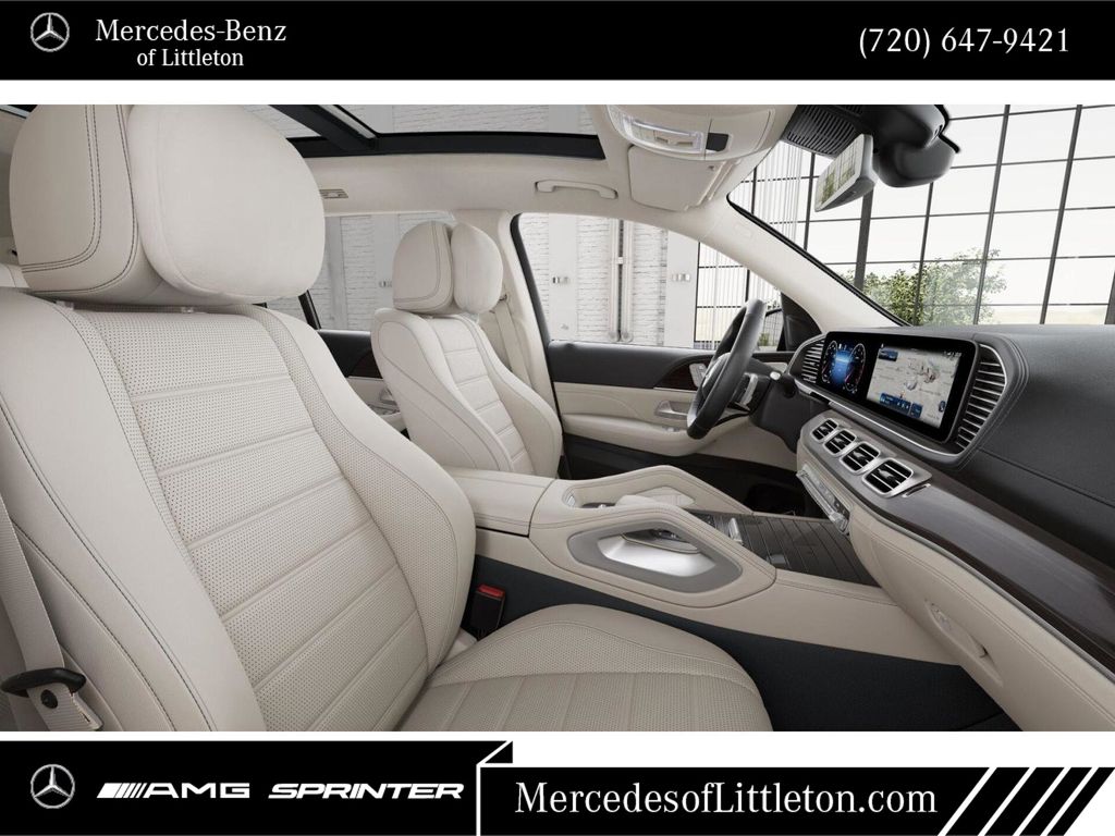 2026 Mercedes Benz GLS 450 4MATIC photo 3