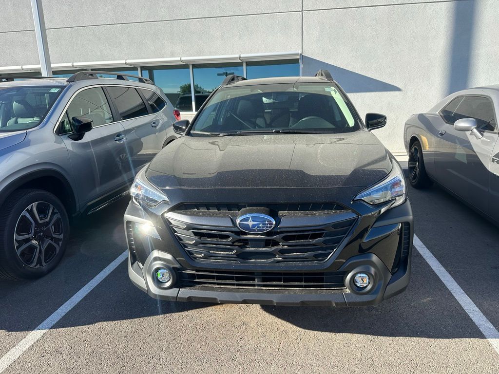 2025 Subaru Outback Limited photo 2